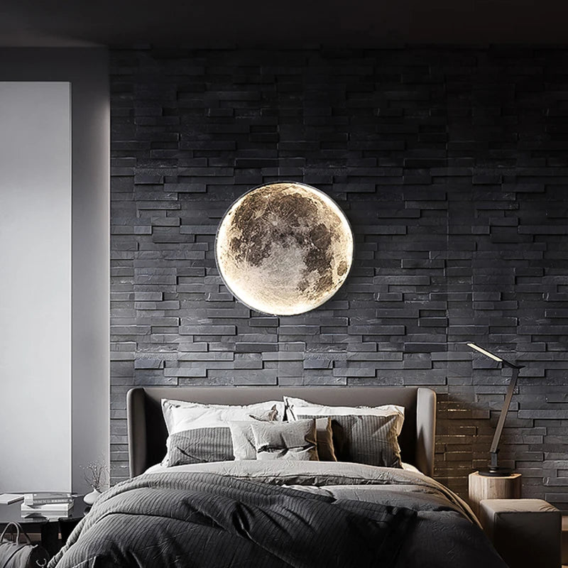 Lunar Beauty Wall Lamp