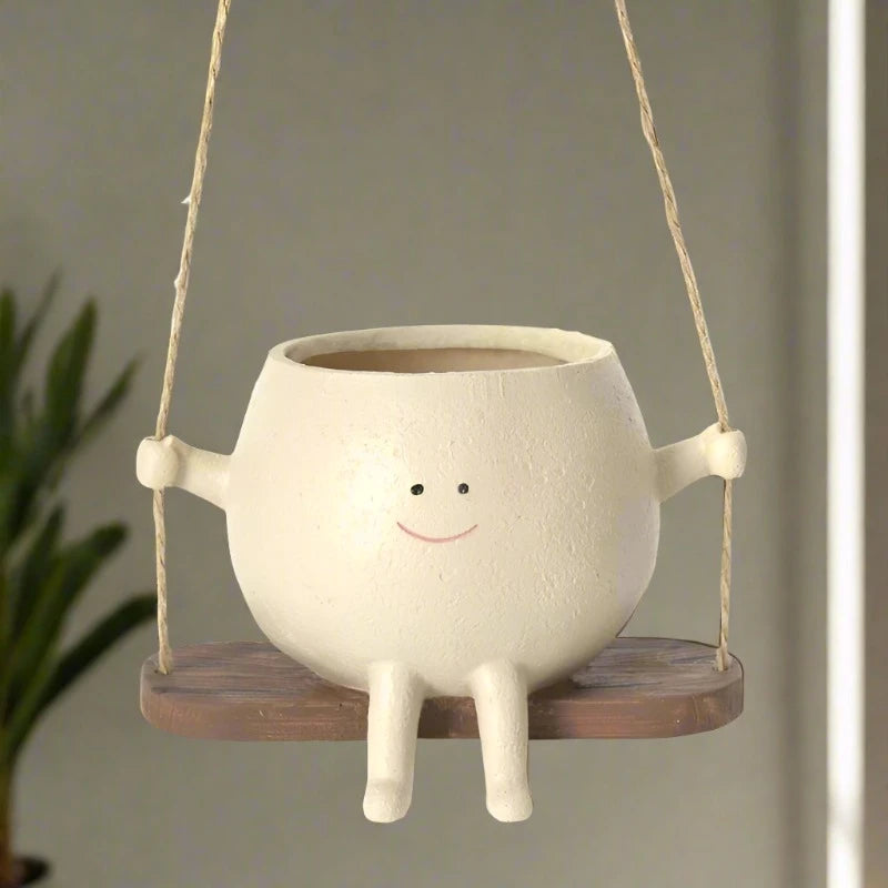 Swing Faces Planter pot