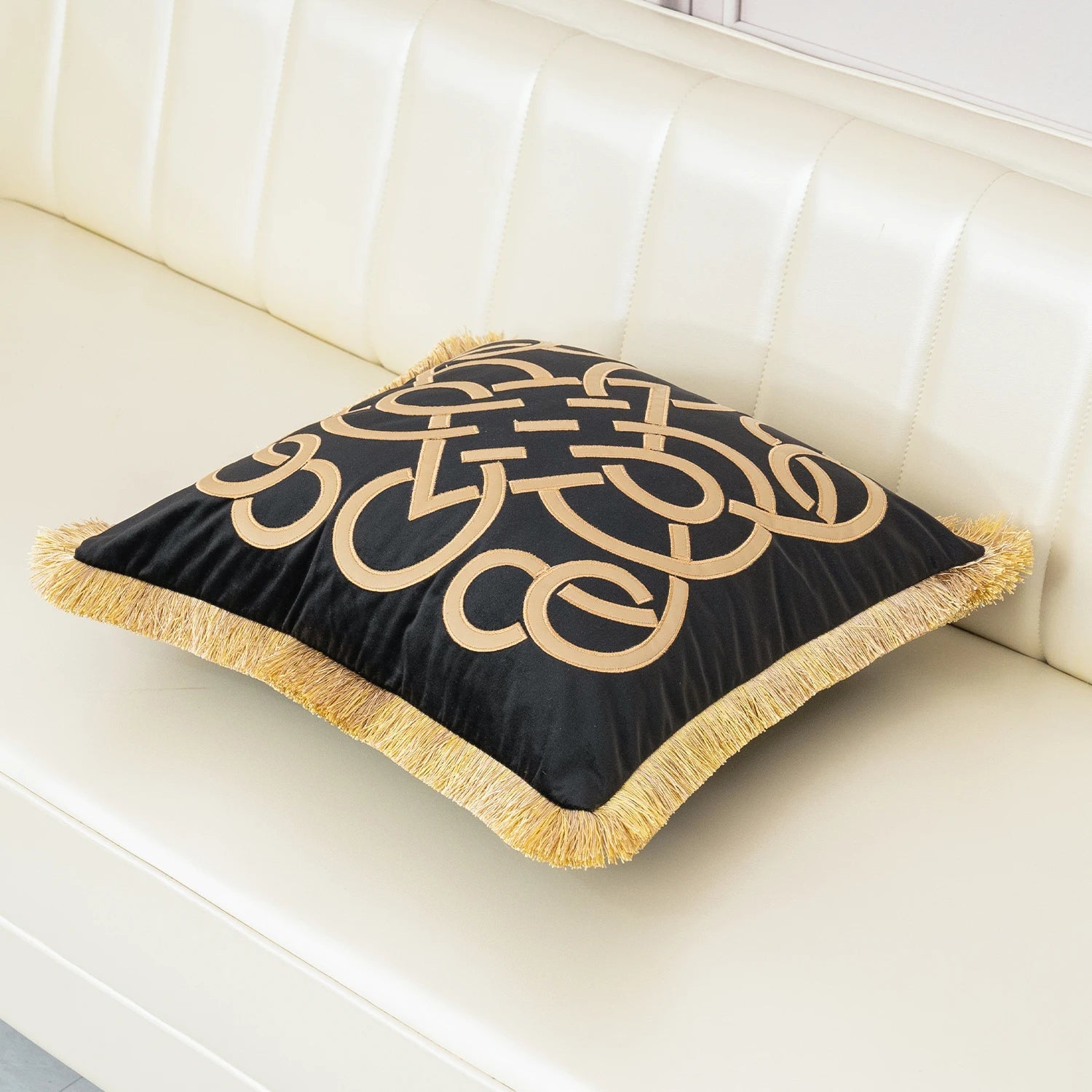 Tasseled Velvet Cushion Cover Style B-Black Close Up