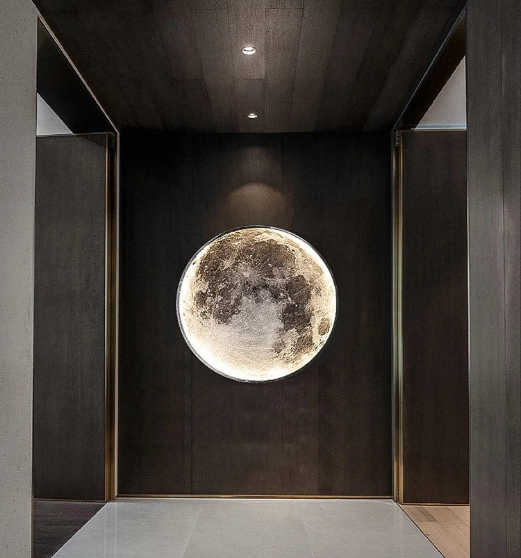 Lunar Beauty Wall Lamp