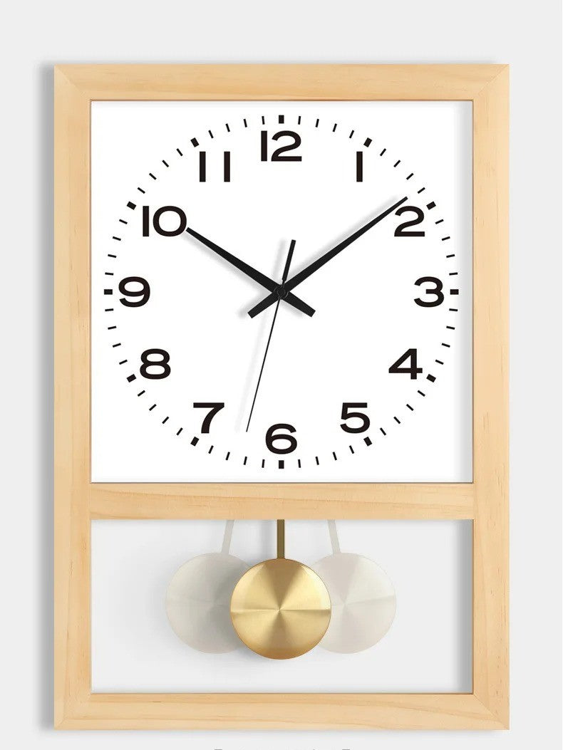 Horloge en bois massif