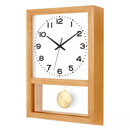 Horloge en bois massif